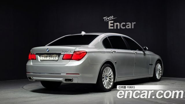 BMW 7-Series 2013 — photo 2
