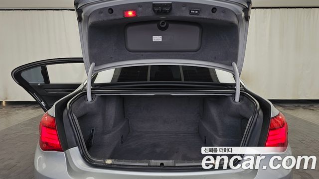 BMW 7-Series 2013 — photo 20