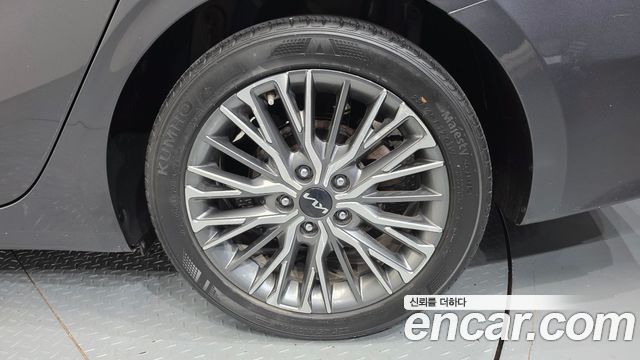 Kia K3 2022 — photo 7