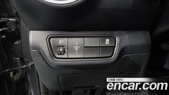 Kia K3 2022 — photo 28
