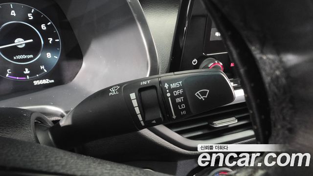 Kia K3 2022 — photo 29