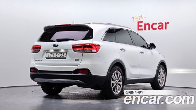 Kia Sorento 2017 — photo 2