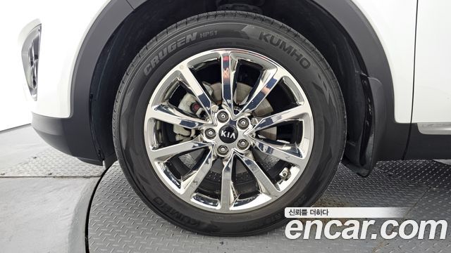 Kia Sorento 2017 — photo 5