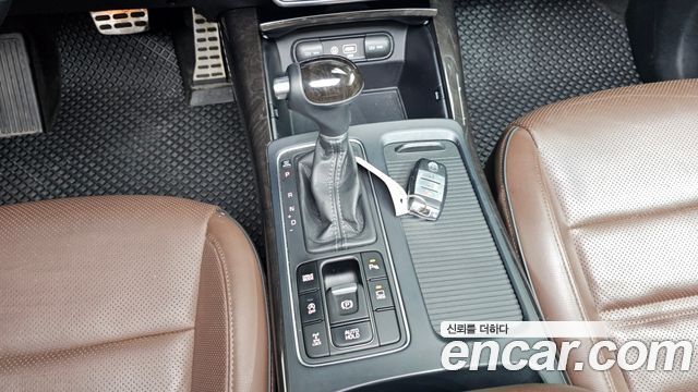 Kia Sorento 2017 — photo 9