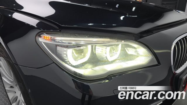 BMW 7-Series 2014 — photo 8