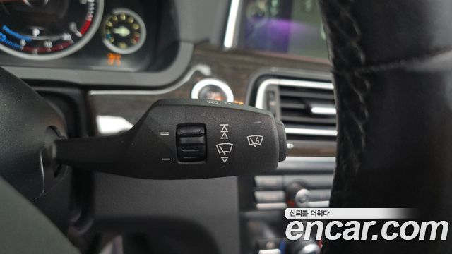 BMW 7-Series 2014 — photo 27