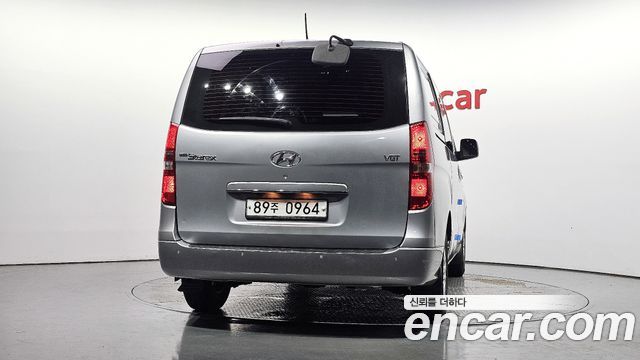 Hyundai Starex 2017 — photo 4