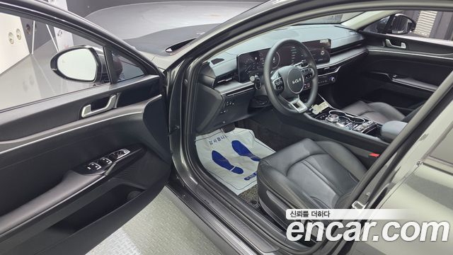 Kia K5 2024 — photo 13