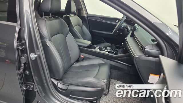 Kia K5 2024 — photo 17