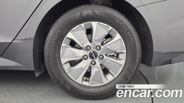 Kia K5 2024 — photo 7