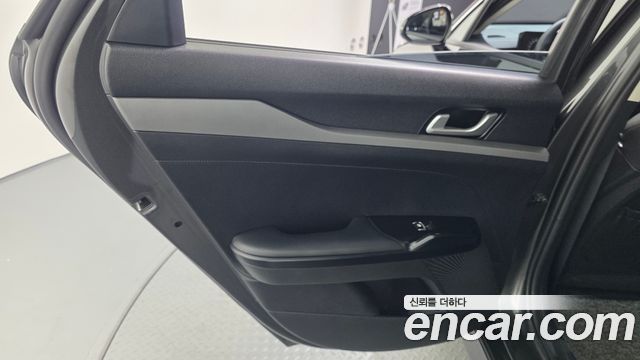 Kia K5 2024 — photo 15