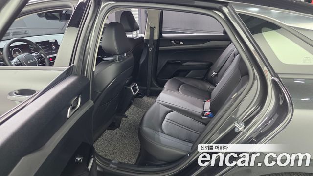 Kia K5 2024 — photo 16