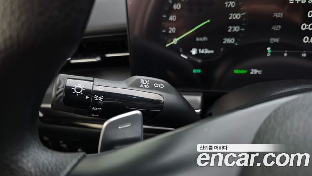 Kia K5 2024 — photo 28