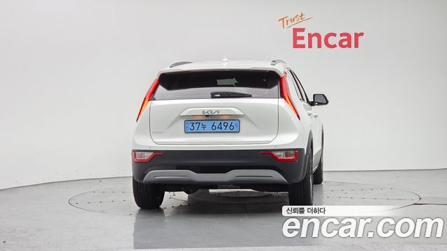 Kia Niro 2023 — photo 4