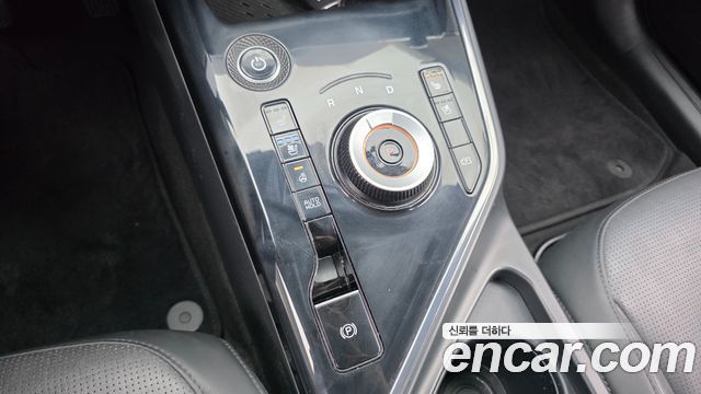 Kia Niro 2023 — photo 9
