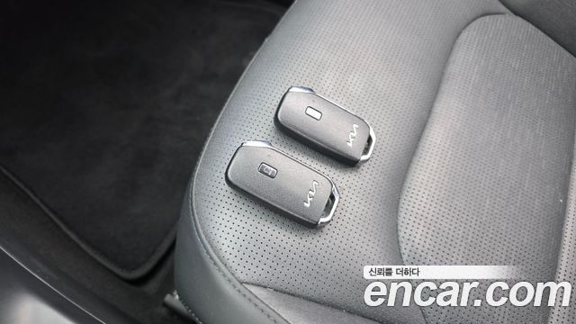 Kia Niro 2023 — photo 19