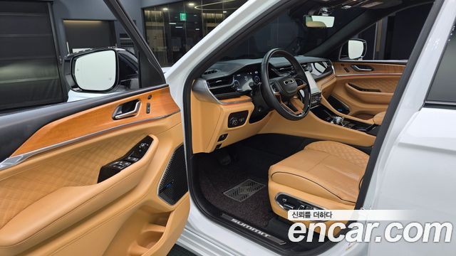 Jeep Cherokee 2023 — photo 10
