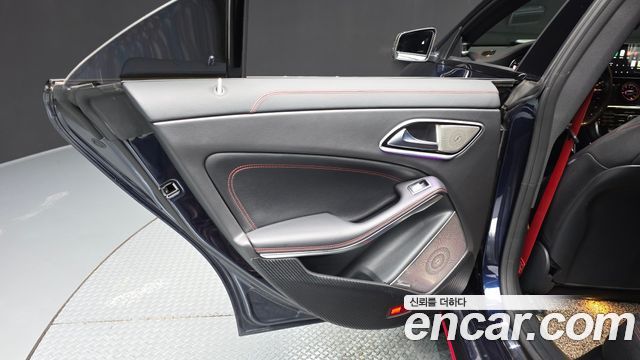 Mercedes-Benz CLA-Class 2018 — photo 15