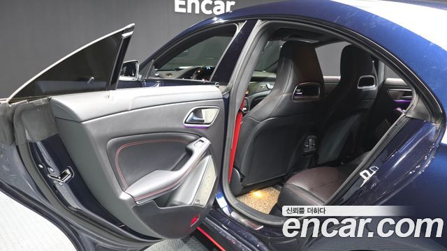 Mercedes-Benz CLA-Class 2018 — photo 16