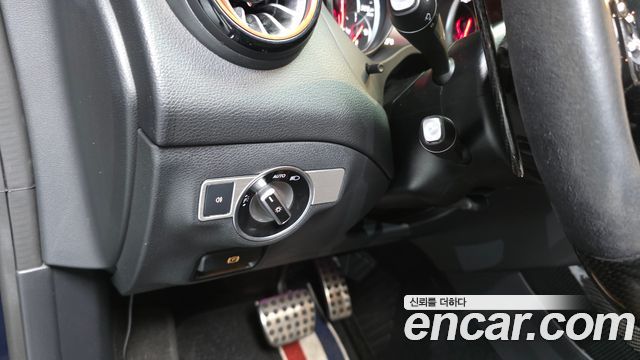Mercedes-Benz CLA-Class 2018 — photo 27