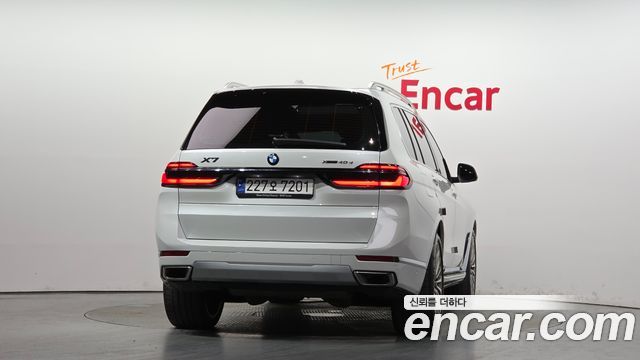 BMW X7 2023 — photo 4