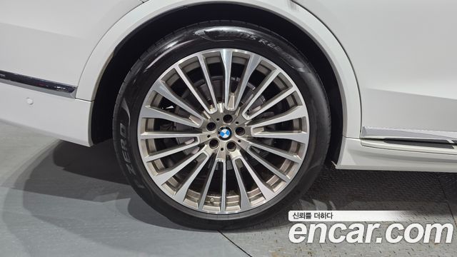 BMW X7 2023 — photo 5