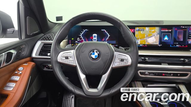 BMW X7 2023 — photo 22