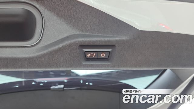 BMW X7 2023 — photo 26