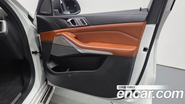BMW X7 2023 — photo 14