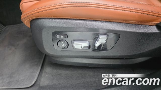 BMW X7 2023 — photo 37