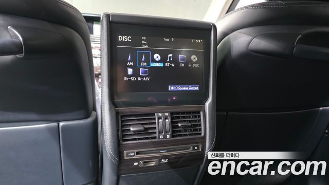 Lexus LS 2014 — photo 17
