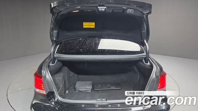 Lexus LS 2014 — photo 20