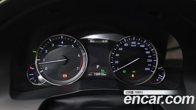 Lexus ES 2016 — photo 8