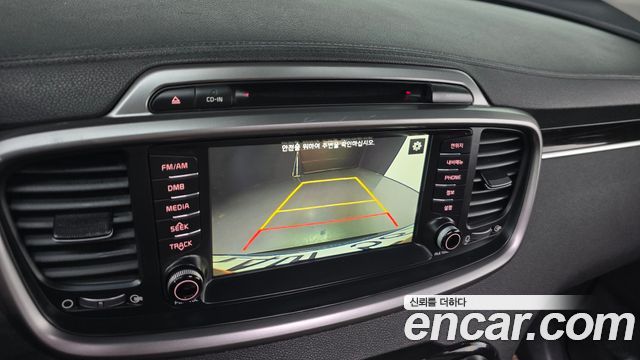 Kia Sorento 2015 — photo 14