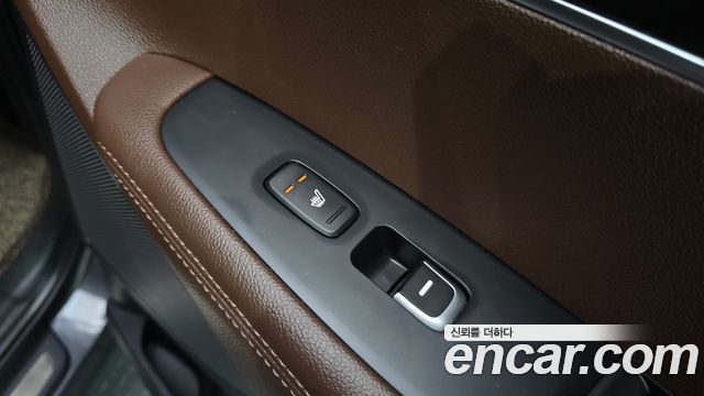 Kia Sorento 2015 — photo 16