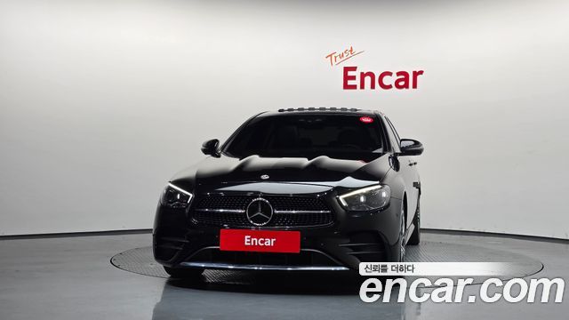Mercedes-Benz E-Class 2021 — photo 3