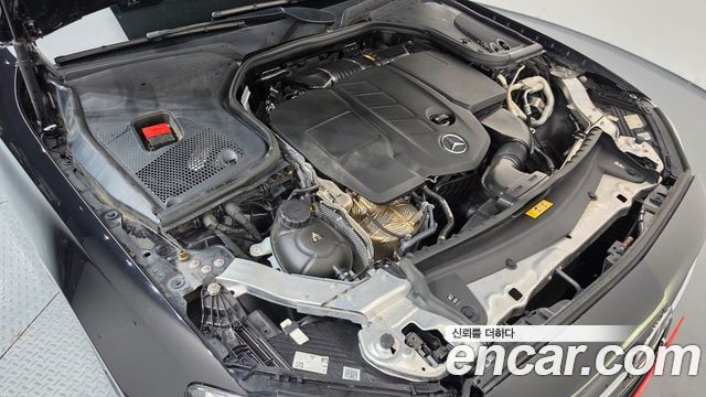 Mercedes-Benz E-Class 2021 — photo 6