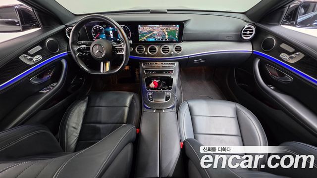 Mercedes-Benz E-Class 2021 — photo 7