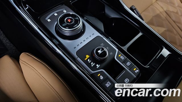 Kia Sorento 2023 — photo 12