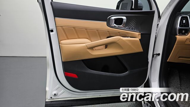 Kia Sorento 2023 — photo 14