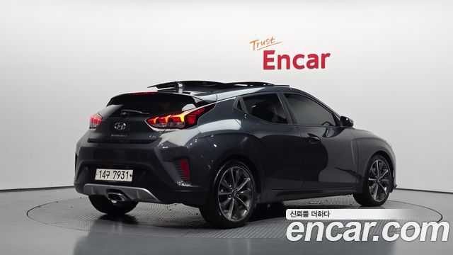 Hyundai Veloster 2018 — photo 2