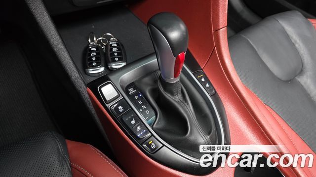 Hyundai Veloster 2018 — photo 9