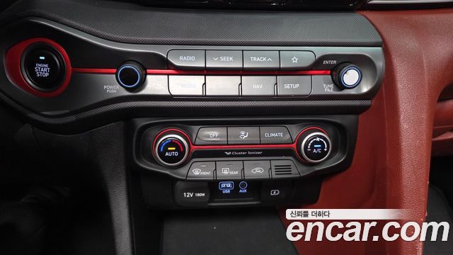 Hyundai Veloster 2018 — photo 16