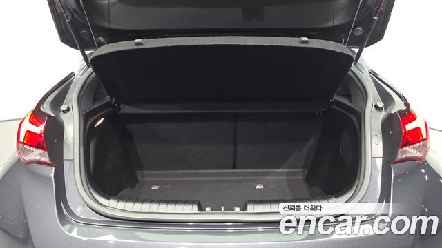 Hyundai Veloster 2018 — photo 20