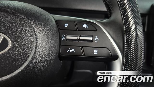 Hyundai Staria 2025 — photo 23