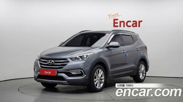 Hyundai Santafe 2018 — photo 1