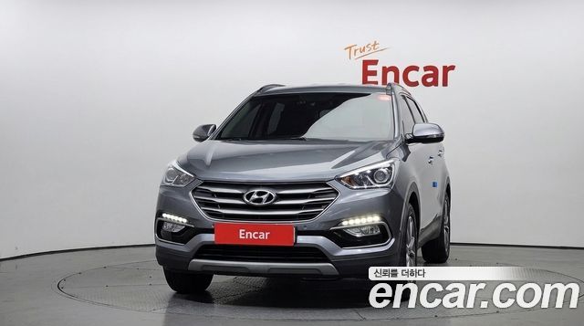 Hyundai Santafe 2018 — photo 3