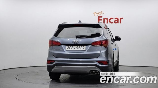 Hyundai Santafe 2018 — photo 4