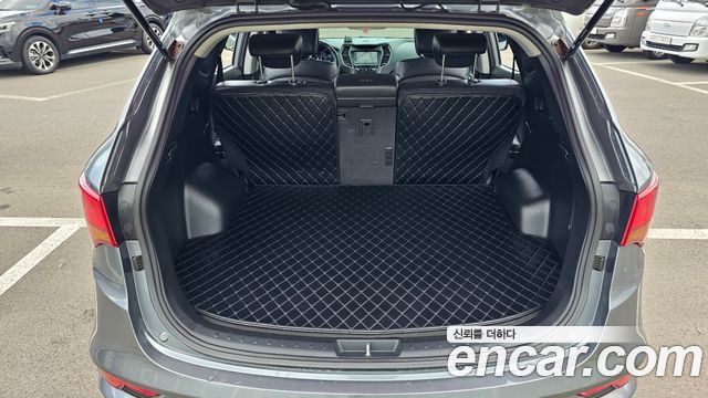 Hyundai Santafe 2018 — photo 20