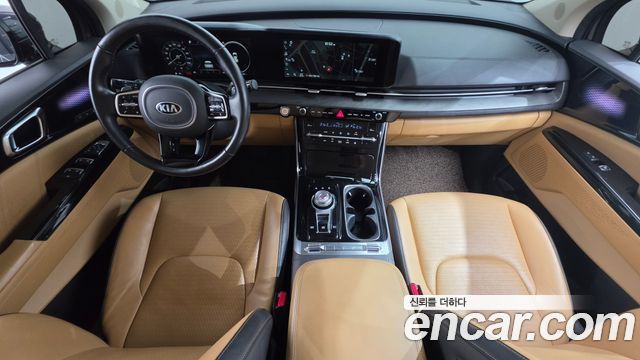Kia Canival 2021 — photo 7